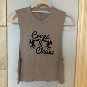 Gray crop tank